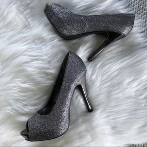 Jacqueline Ferrar Metallic Glitter Peep Toe Heels